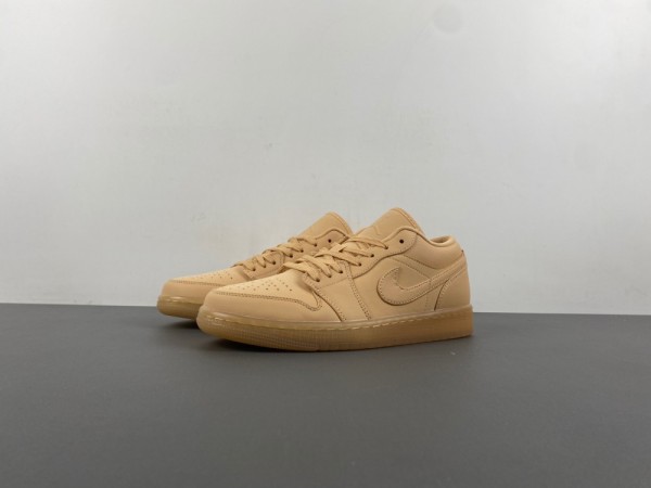 J*ordan 1 Low SE “Pale Vanilla/Sand” FZ3972-294