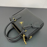 P*rada Bag Top Quality 20*15*9.5CM