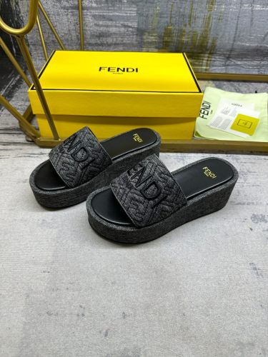 Women F*endi Top Sandals