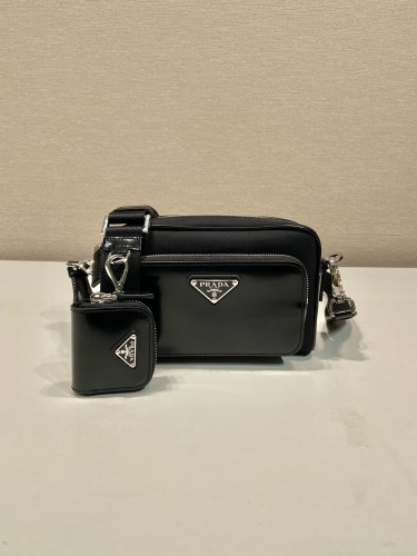 P*rada Bag Top Quality 18*15.5*5CM