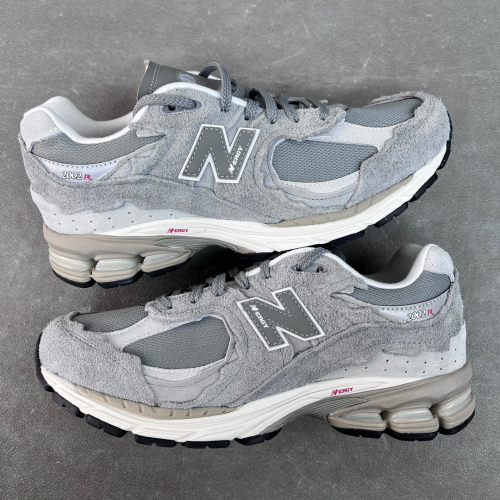 N*ew B*alance Top Quality Sneakers size 46.5 47 available