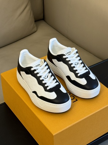 Women L*ouis V*uitton Top Sneakers