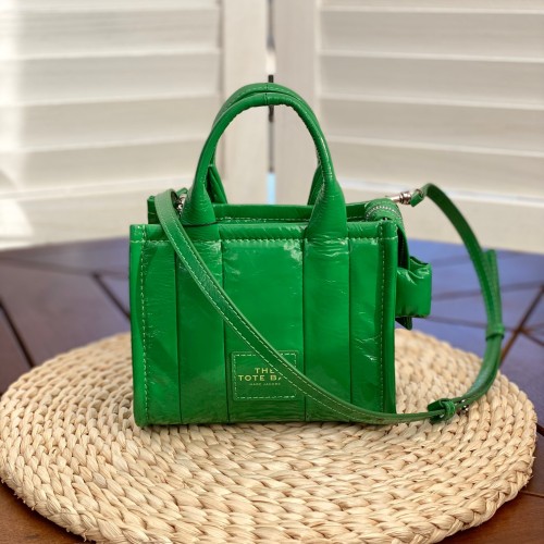 M*ARC J*ACOBS Top Bag 18*10*15CM