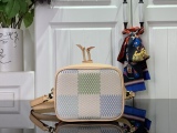 L*ouis V*uitton Bag Top Quality 13*16*10CM