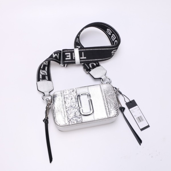 M*ARC J*ACOBS Top Bag 18*11*6CM