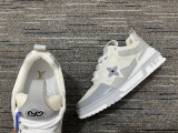 Men L*ouis V*uitton Top Sneakers