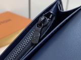 L*ouis V*uitton Top Wallets 10*19*2CM