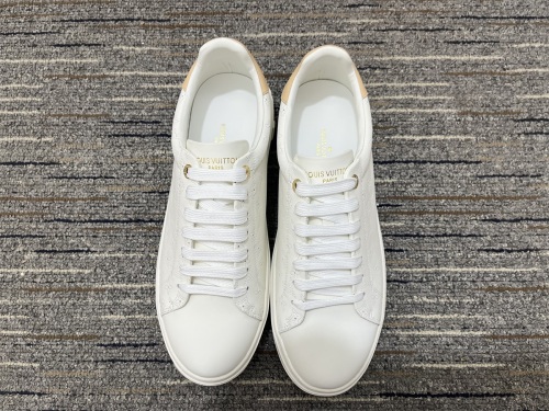 Women L*ouis V*uitton Top Sneakers