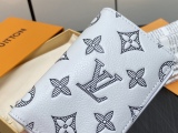 L*ouis V*uitton Top Wallets 11*8*1CM