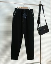 P*rada Top Quality Clothes