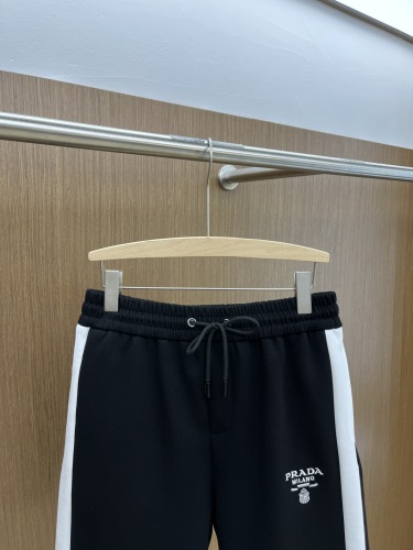 P*rada Top Quality Clothes