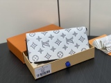 L*ouis V*uitton Top Wallets 10*20*2CM