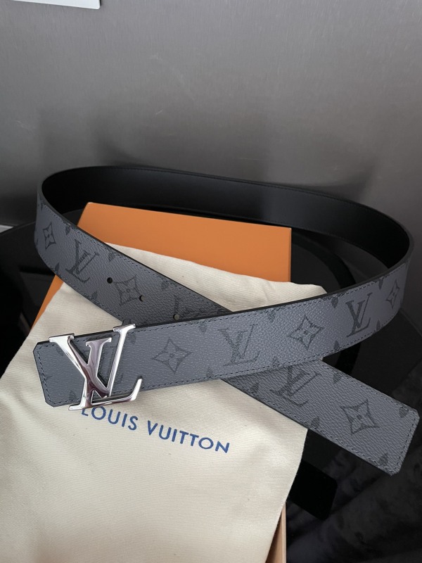L*ouis V*uitton Belts Top Quality 40MM