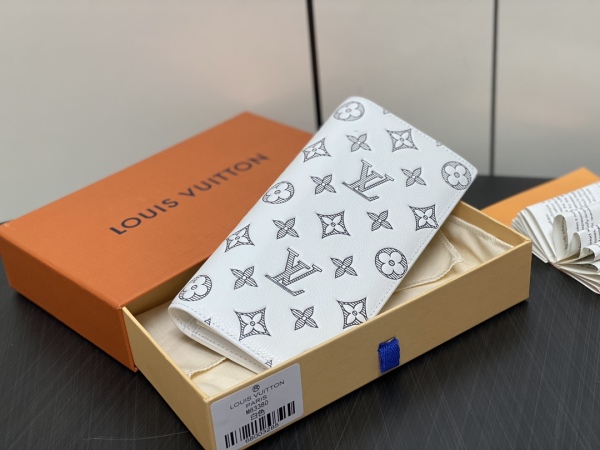 L*ouis V*uitton Top Wallets 10*19*2CM