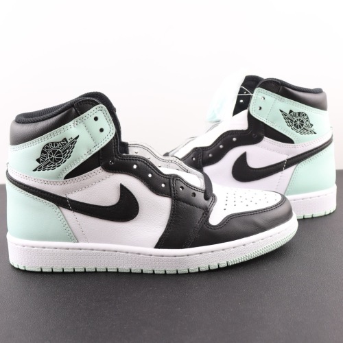 AIR JORDAN 1 RETRO HIGH OG NRG AJ1 861428 100