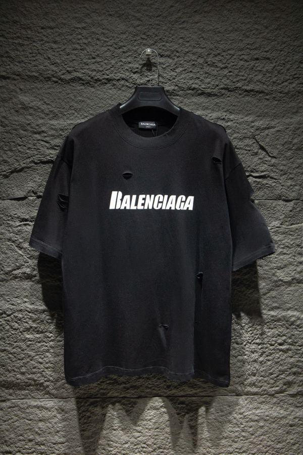 B*ALENCIAGA Top Quality Clothes
