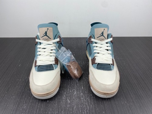 Air Jordan 4