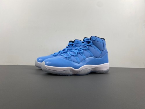 Air Jordan 11 Ultimate Gift of Flight 717602 900