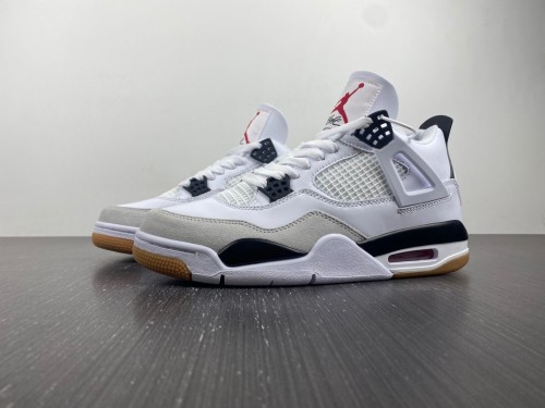 SB x Jordan 4 DR5415-101