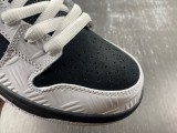 TIGHTBOOTH x N*ike SB Dunk Low FD2629-100