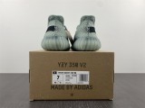 Y*eezy Boost 350 V2 HQ2060