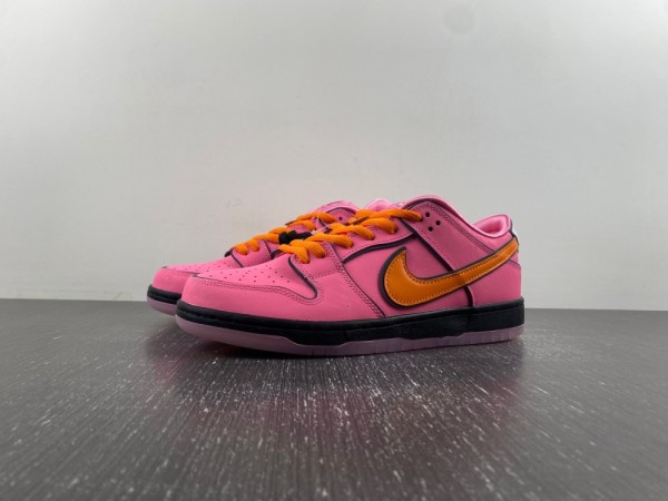 The Powerpuff Girls x N*ike SB Dunk Low “Blossom” FD2631-600
