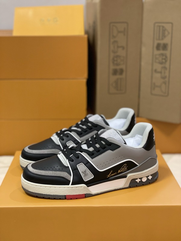 Men L*ouis V*uitton Top Sneaker