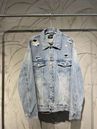 B*ALENCIAGA Top Quality Clothes