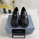 Men and Women P*rada Top Loafer