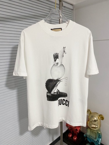 G*ucci Top Quality Clothes