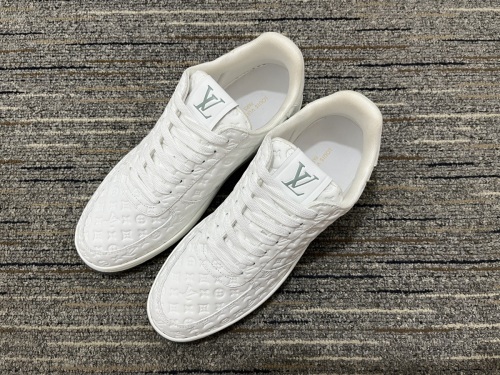 Men L*ouis V*uitton Top Sneakers