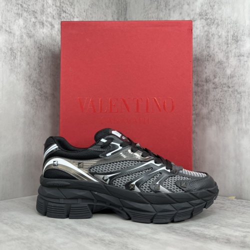 Men and women 𝑉*𝐴𝐿𝐸𝑁𝑇𝐼𝑁𝑂 Top Sneakers