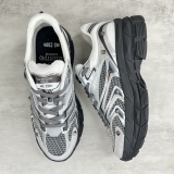 Men and women 𝑉*𝐴𝐿𝐸𝑁𝑇𝐼𝑁𝑂 Top Sneakers