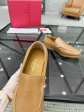 Men 𝑉*𝐴𝐿𝐸𝑁𝑇𝐼𝑁𝑂 Top Sneakers