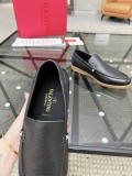 Men 𝑉*𝐴𝐿𝐸𝑁𝑇𝐼𝑁𝑂 Top Sneakers