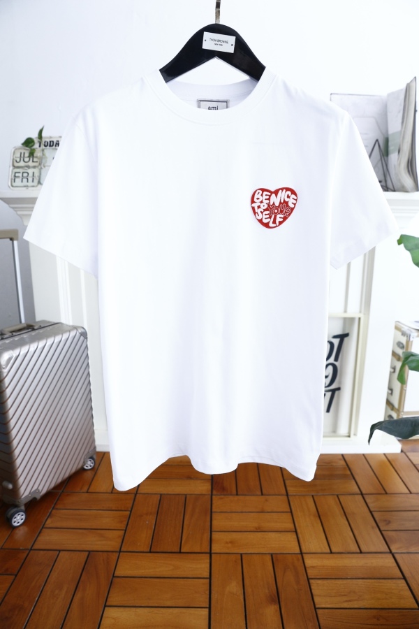 A*mi Top Quality Clothes