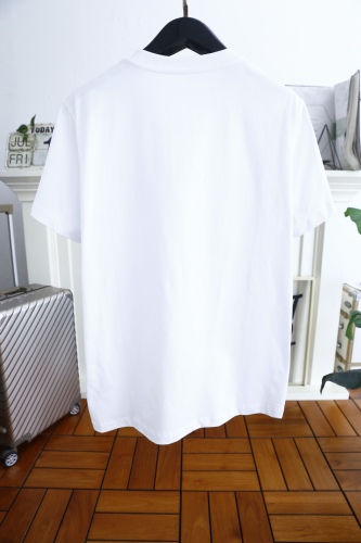 A*mi Top Quality Clothes