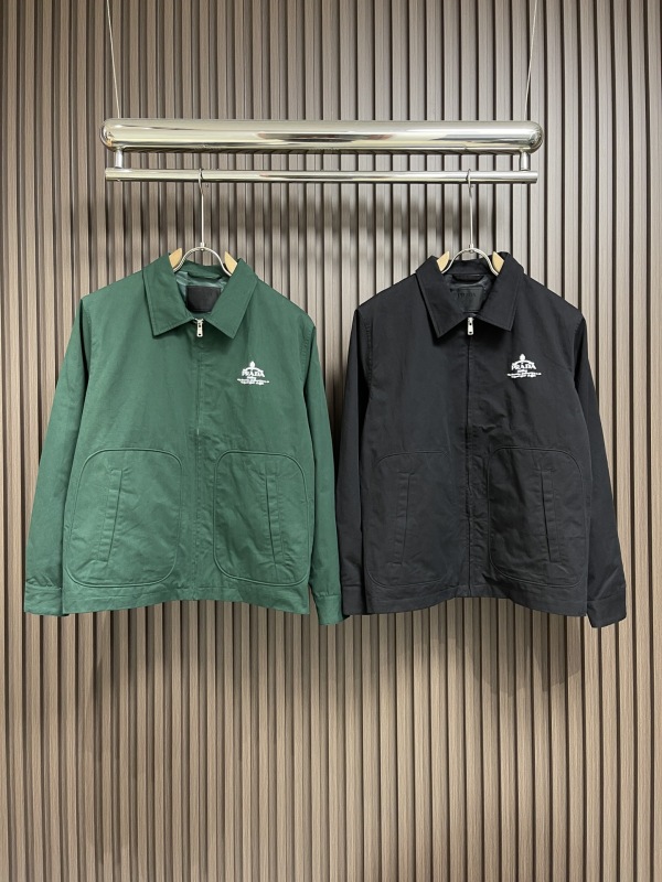 P*rada Top Quality Clothes