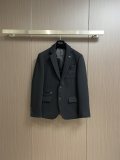P*rada Top Quality Clothes