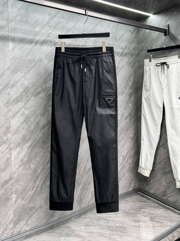 P*rada Top Quality Clothes