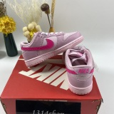 N*ike Dunk Low ‘Triple Pink’ DH9756-600
