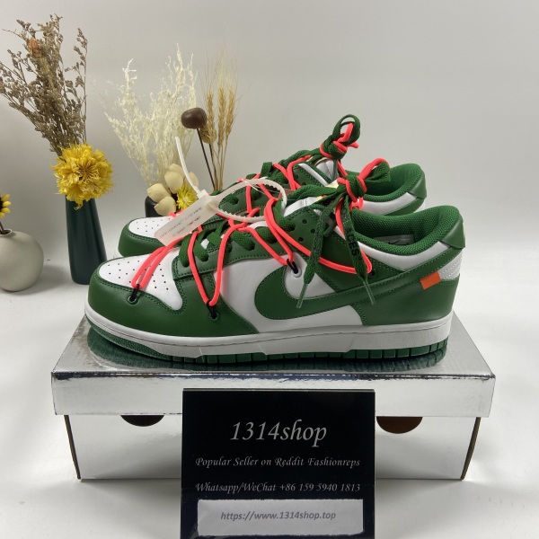 O*FF-W*HITE x N*ike Dunk Low CT0856-700