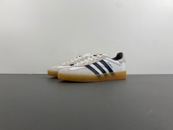Gazelle IH9985
