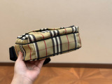 B*urberry Bag Top Quality 21*17CM