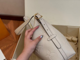 L*ouis V*uitton Top bag