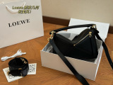 L*oewe Top Quality bag