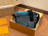 L*ouis V*uitton Top bag 25*18.5cm*7cm