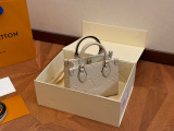 L*ouis V*uitton Top bag
