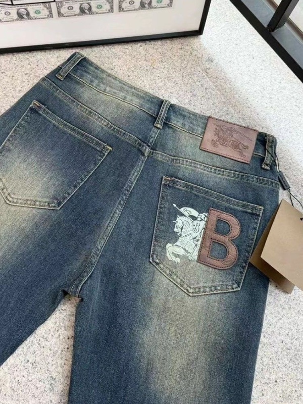 B*urberry Top Quality Clothes