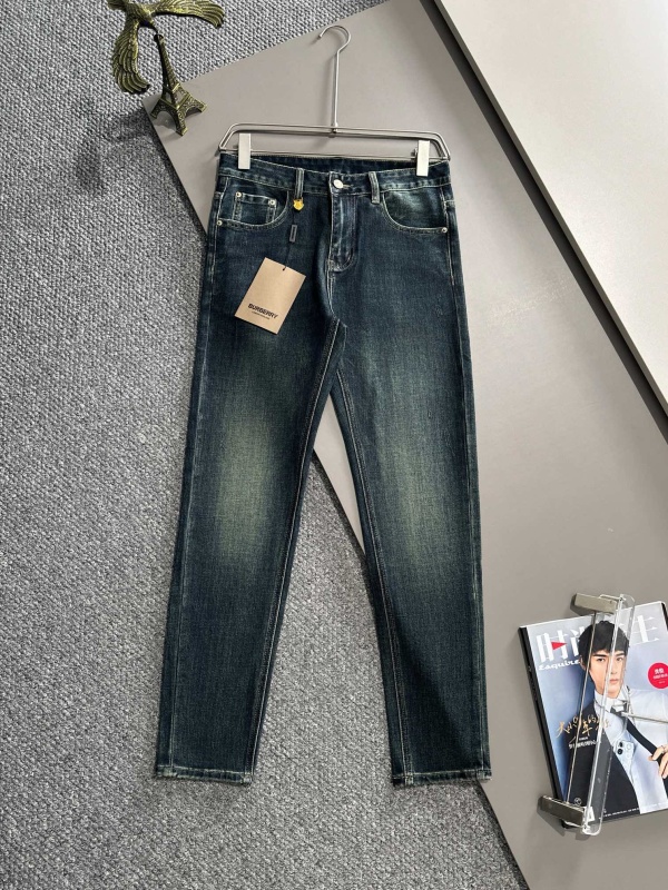 B*urberry Top Quality Clothes